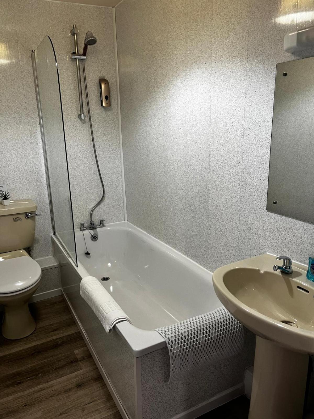 Black Bull Hotel Ріт Екстер'єр фото